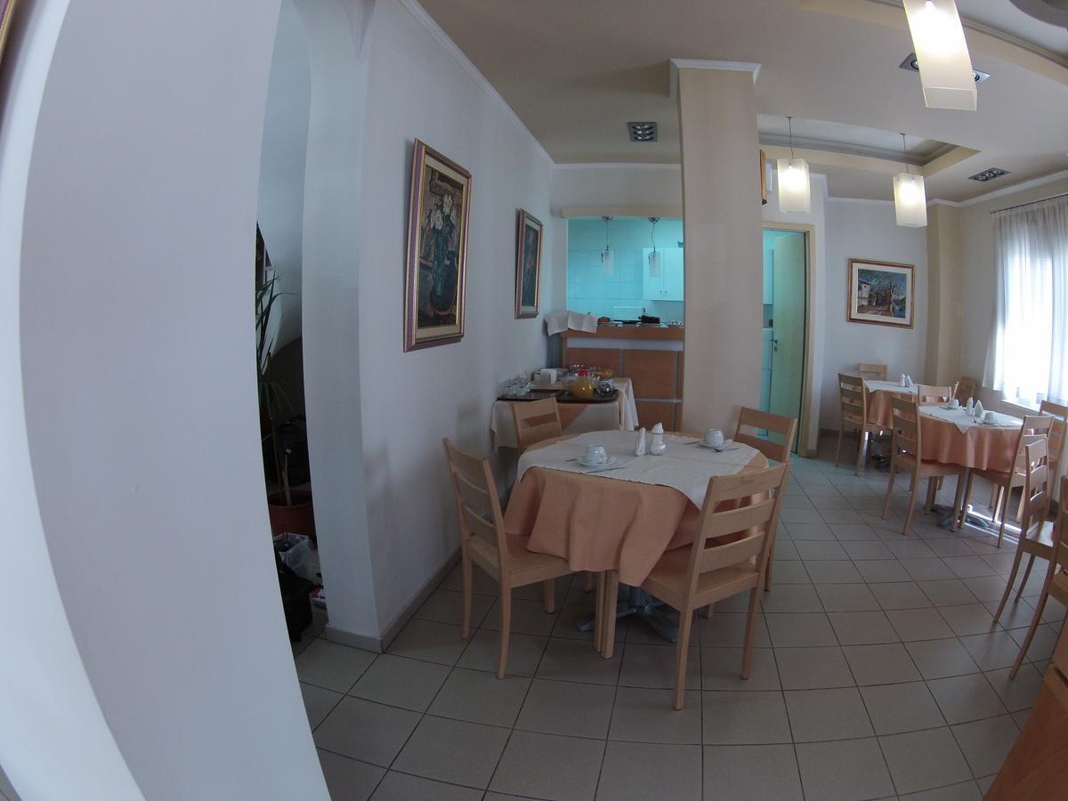 Hotel Orestion - Bike And Motorcycle Friendly Hotel Kastoria Exterior foto